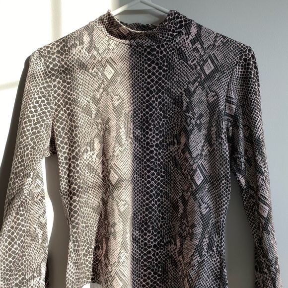 Printed bodysuit - Picture 2 of 2